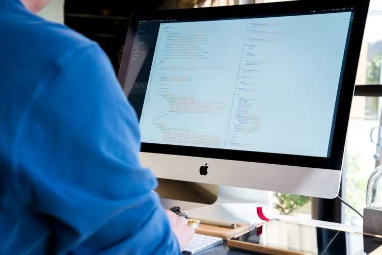 Por qué estudiar un máster de programación en línea