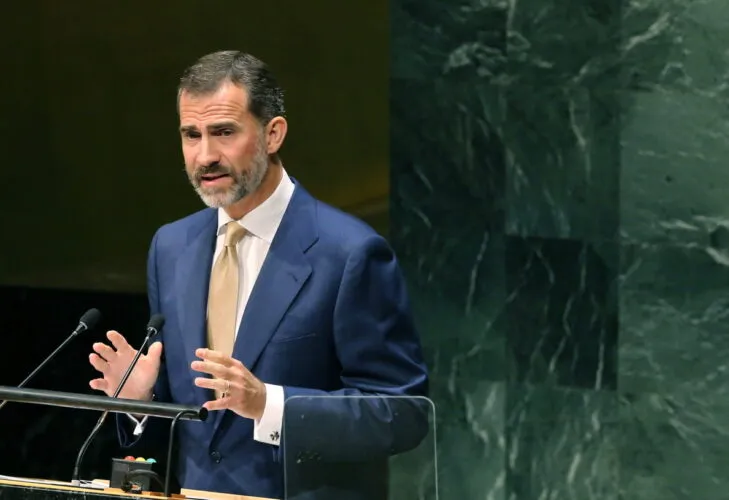El rey pide honrar la constitución y legar una España «unida y sólida»