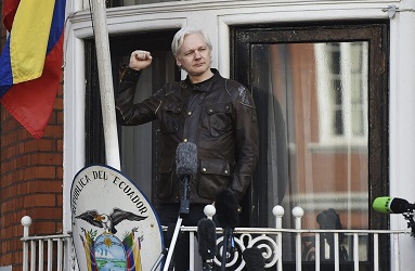 Reino Unido aprueba la extradición de Julian Assange a EEUU