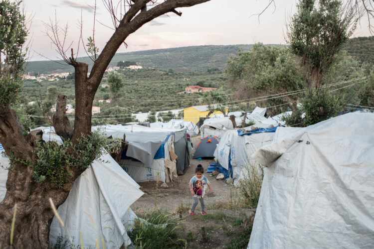 World Vision alerta de que las tasas de mortalidad de las personas refugiadas aumentan en todo el mundo