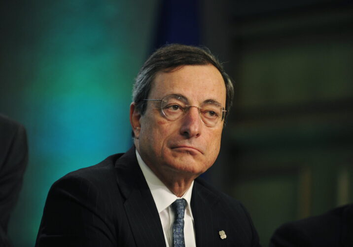 Mario Draghi dimite tras perder la mayoría e Italia se precipita a las elecciones anticipadas