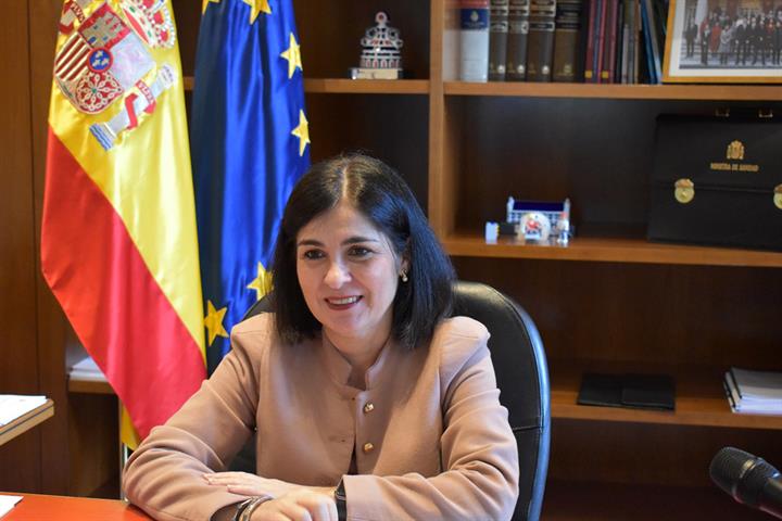 Darias advierte a Castilla y León: «No vamos a permitir un paso atrás en el derecho de las mujeres»