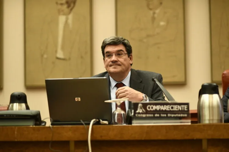 El IMV alcanza más de medio millón de beneficiaros, 37.274 hogares desde enero