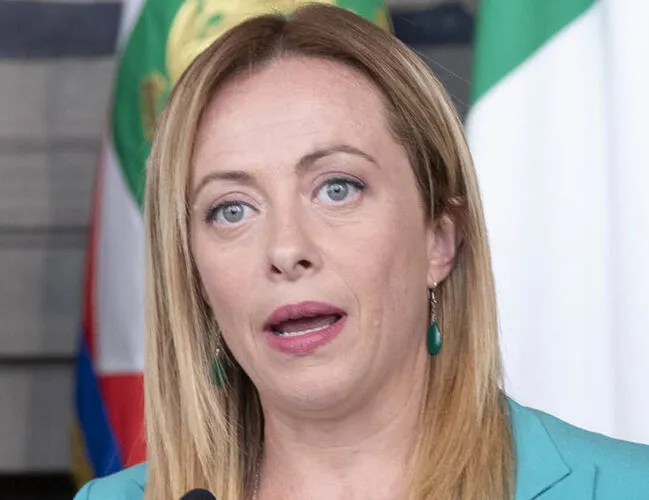 La ultraderechista Meloni gana las elecciones en Italia y se convierte en la primera mujer en presidir el Gobierno