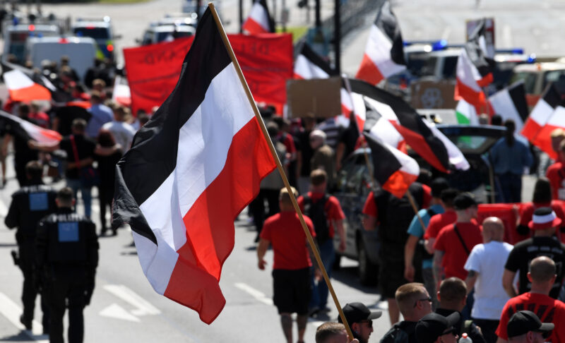 Detenidos 25 ultraderechistas que planeaban un golpe de Estado en Alemania