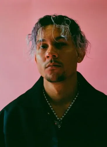 Tainy estrena ‘Obstáculo’ con Myke Towers