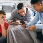 El lenguaje de los memes, ¿por qué triunfan entre los más jóvenes?