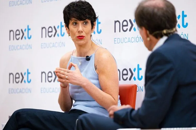 Elma Saiz asegura que «el 60% de los jóvenes que han sido menores tutelados está trabajando»